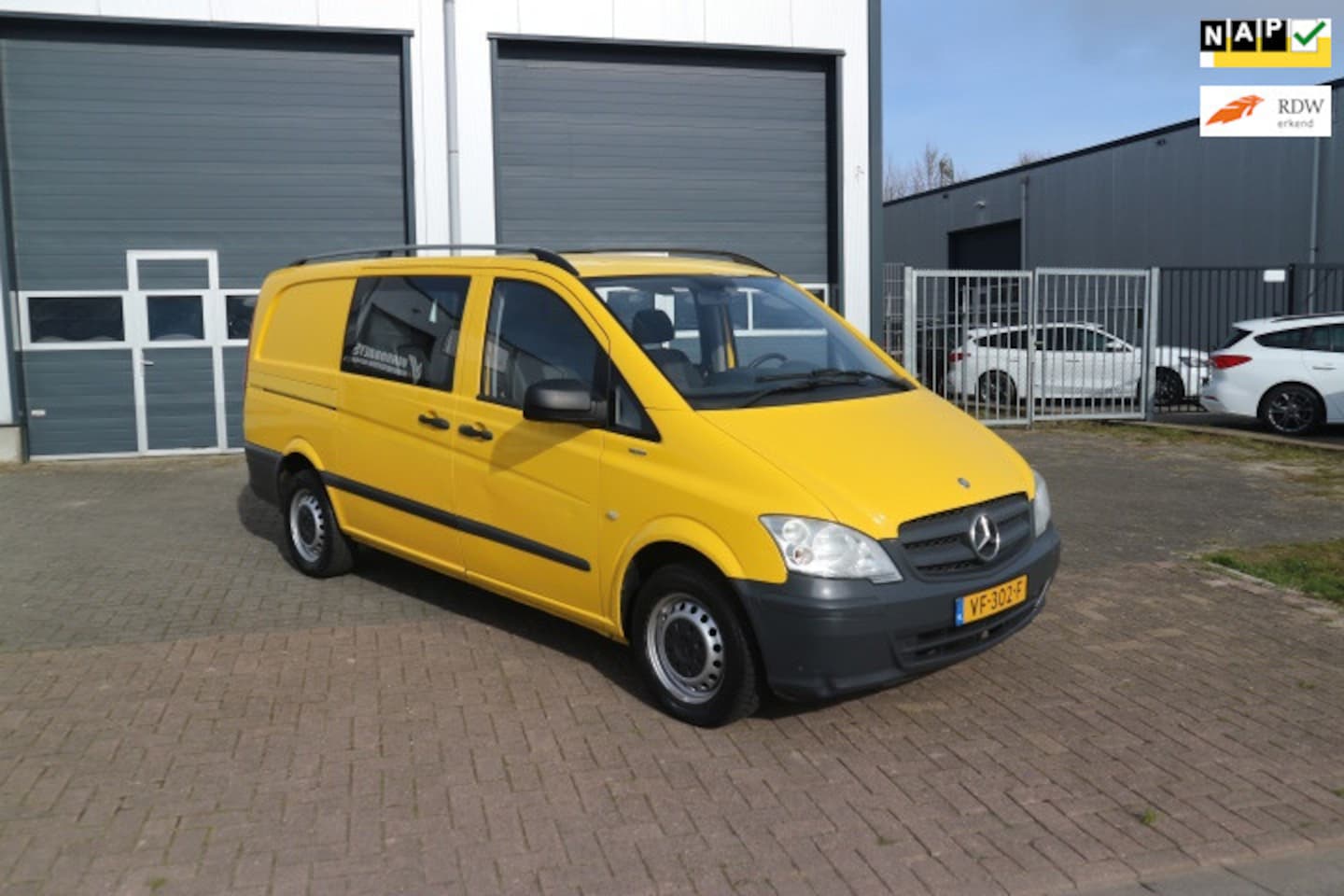 Mercedes-Benz Vito - 113 CDI 320 Lang DC AUTOMAAT - AutoWereld.nl