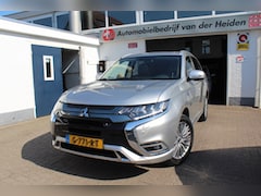 Mitsubishi Outlander - 2.4 PHEV Intense+