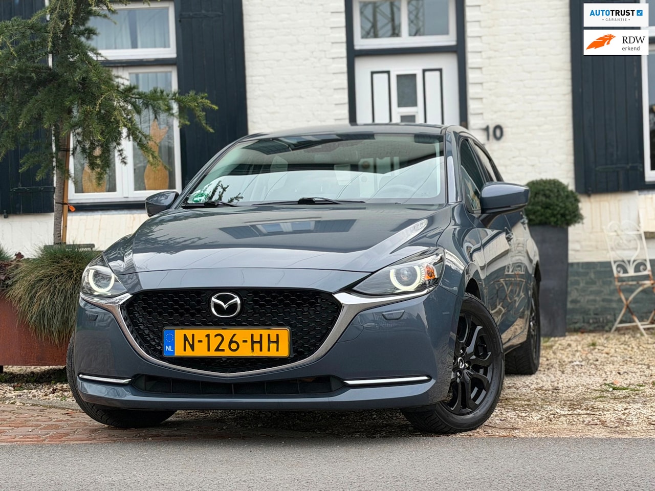 Mazda 2 Hybrid - 1.5 Skyactiv-G Luxury|Hybrid|Stoel-Stuurverwarming| - AutoWereld.nl