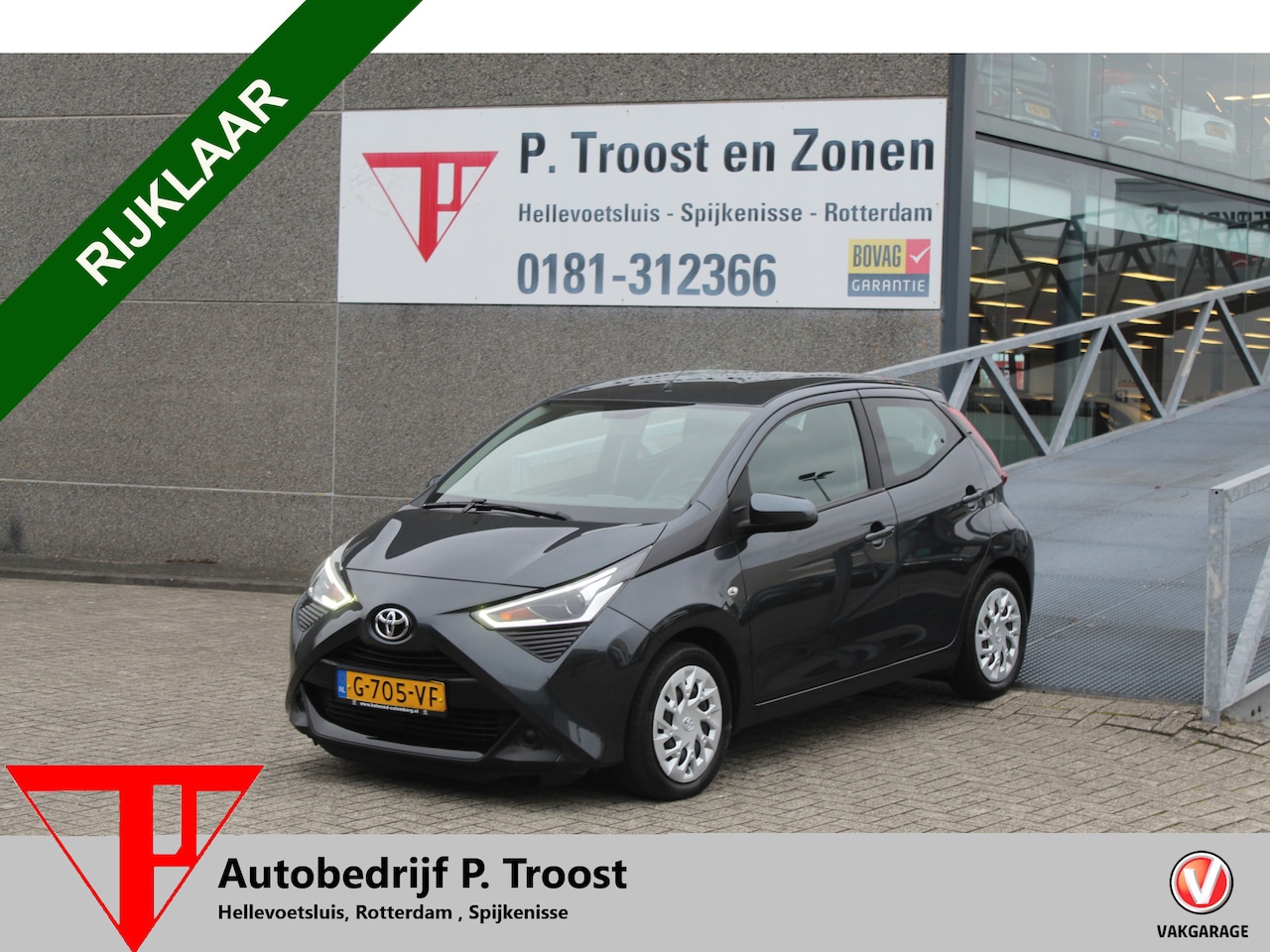 Toyota Aygo - 1.0 VVT-i x-play 1ste Eigenaar/Achteruitrijcamera/App connect/Airco/Orig. NL auto/Begrenze - AutoWereld.nl