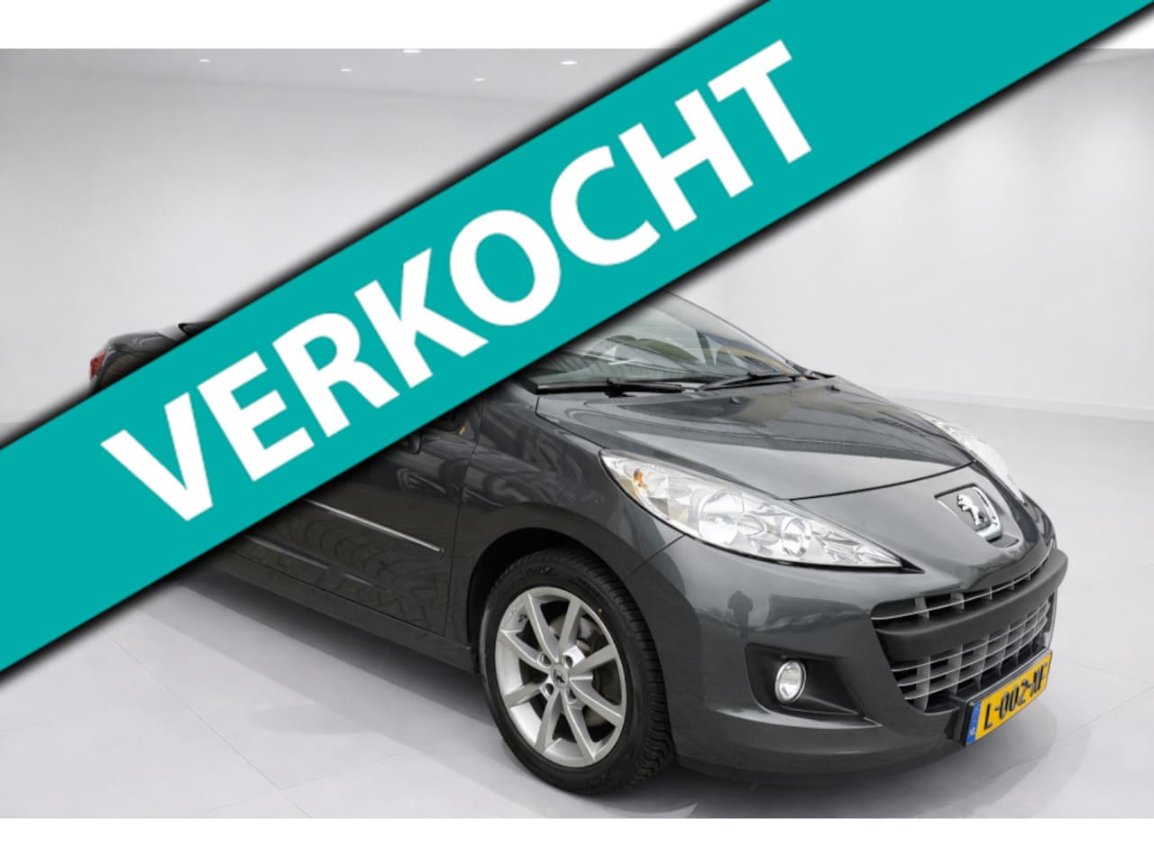 Peugeot 207 CC - 1.6 VTi cabrio, hardtop, apk, lichtmetaal, airco, radio cd speler, all season banden, inru - AutoWereld.nl
