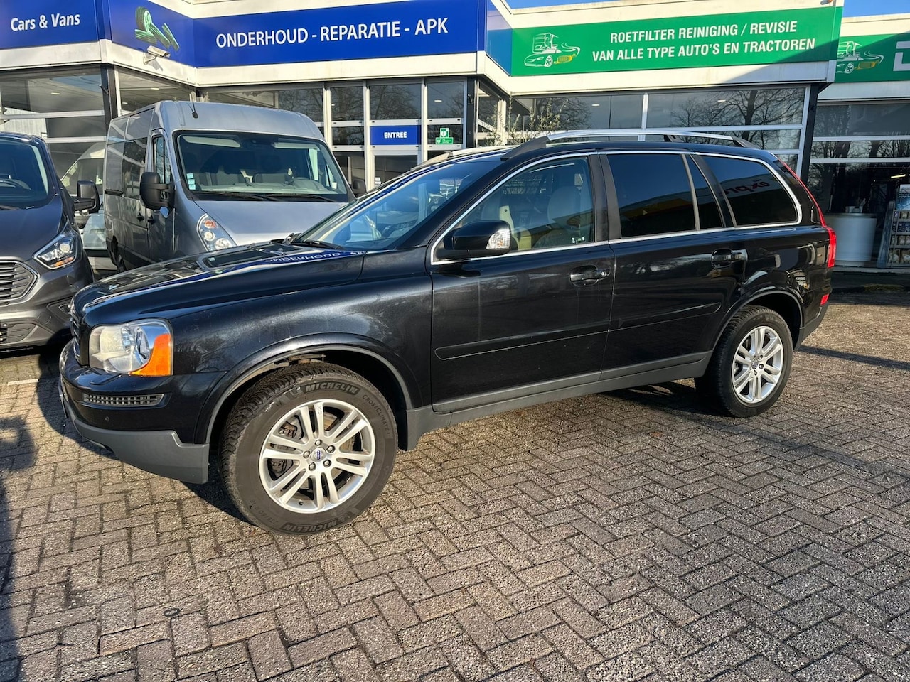 VOLVO XC90
