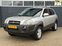 Hyundai Tucson - 2.0i Dynamic / NAP / Airco / Trekhaak / Cruise control