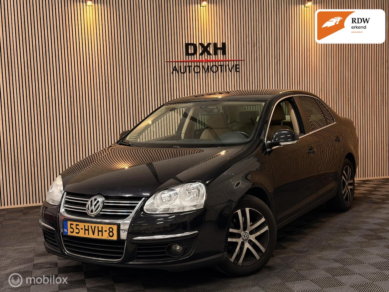 Volkswagen Jetta - 1.4 TSI Highline NAVI BT PDC CRUISE CLIMA - AutoWereld.nl
