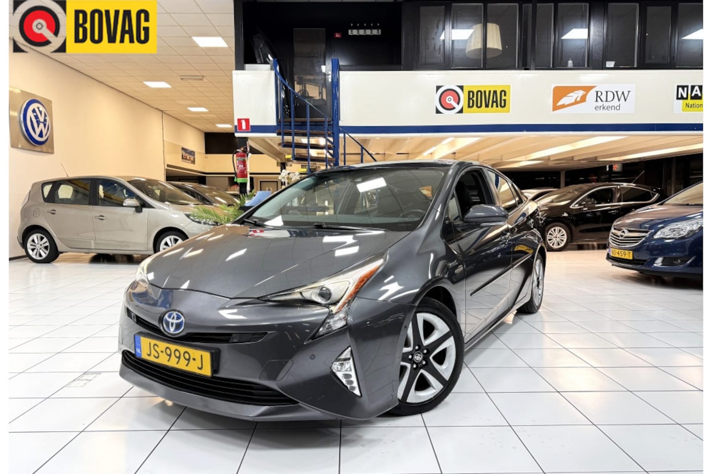Toyota Prius - 1.8 Executive Bovag Garantie - AutoWereld.nl