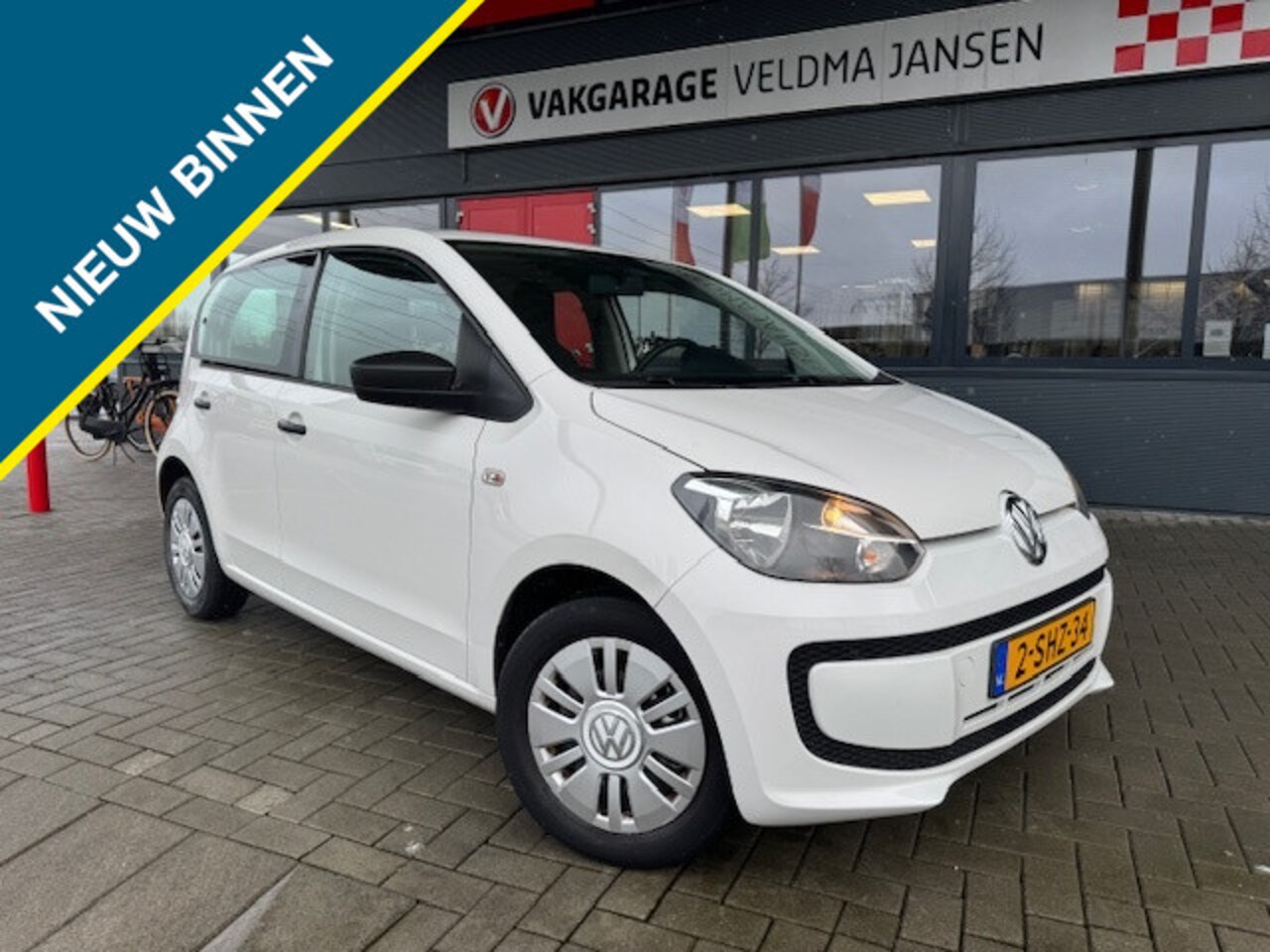 Volkswagen Up! - 1.0 TAKE UP! BLUEMOTION 5-DRS. + AIRCO - AutoWereld.nl