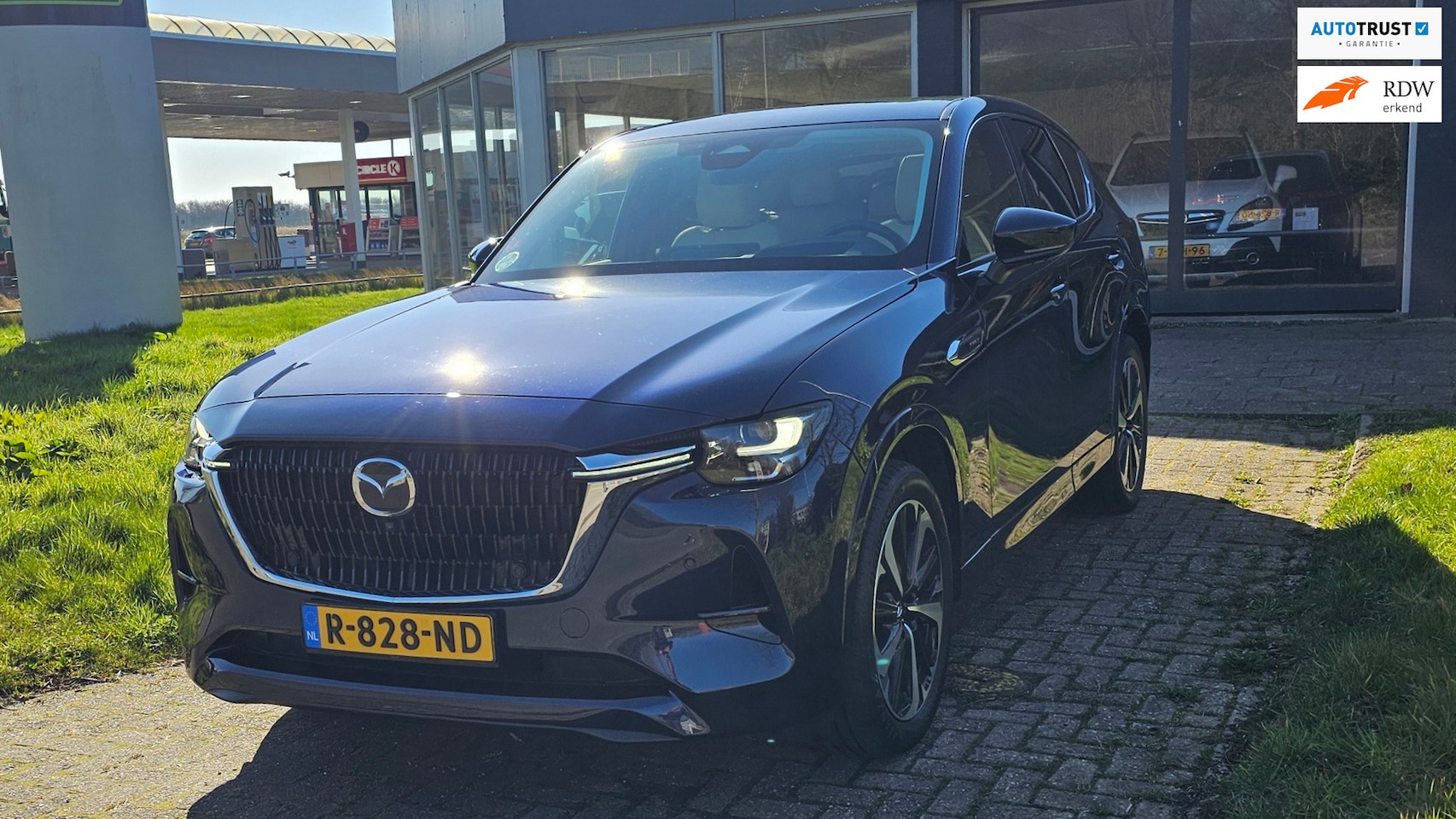 Mazda CX-60 - 2.5 e-SkyActiv PHEV Takumi Plus 2.5 e-SkyActiv PHEV Takumi Plus - AutoWereld.nl