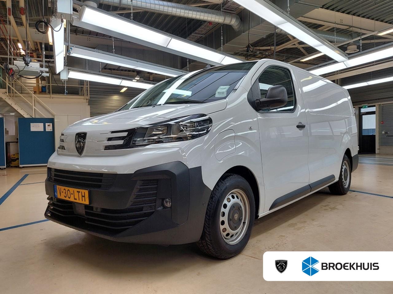 Peugeot e-Expert - L3 75 kWh 8 JAAR GARANTIE | CAMERA | NAVI | BETIMMERING | DRAADLOOS CARPLAY - AutoWereld.nl