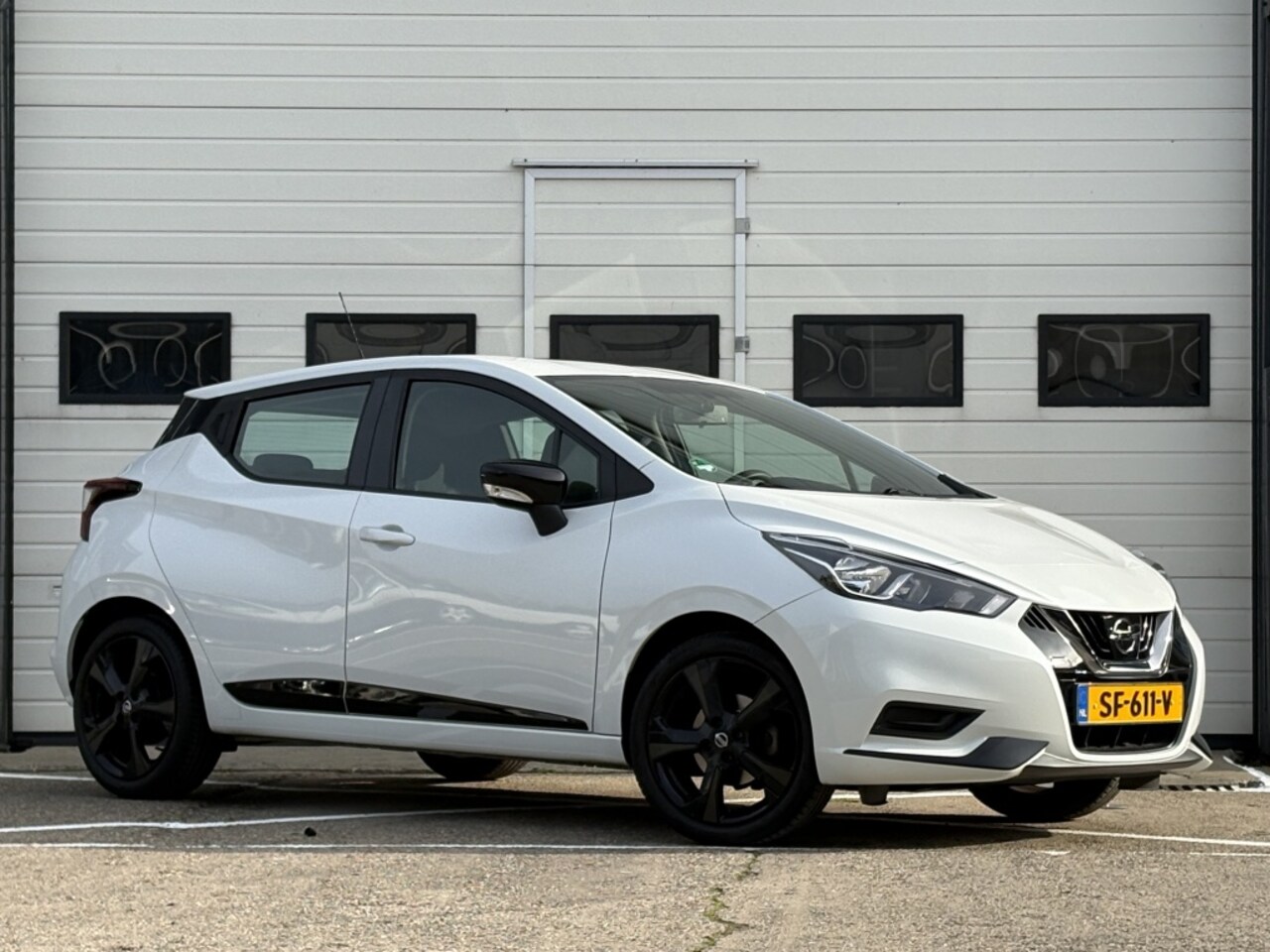 Nissan Micra - 1.0L Acenta Navi | Airco | LM | Apple Carplay - AutoWereld.nl