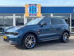 Lynk & Co 01 - 1.5 261pk PHEV 7DCTH | Orig.NL | Trekhaak | PanoramaDak | 360 graden Camera | Carplay |