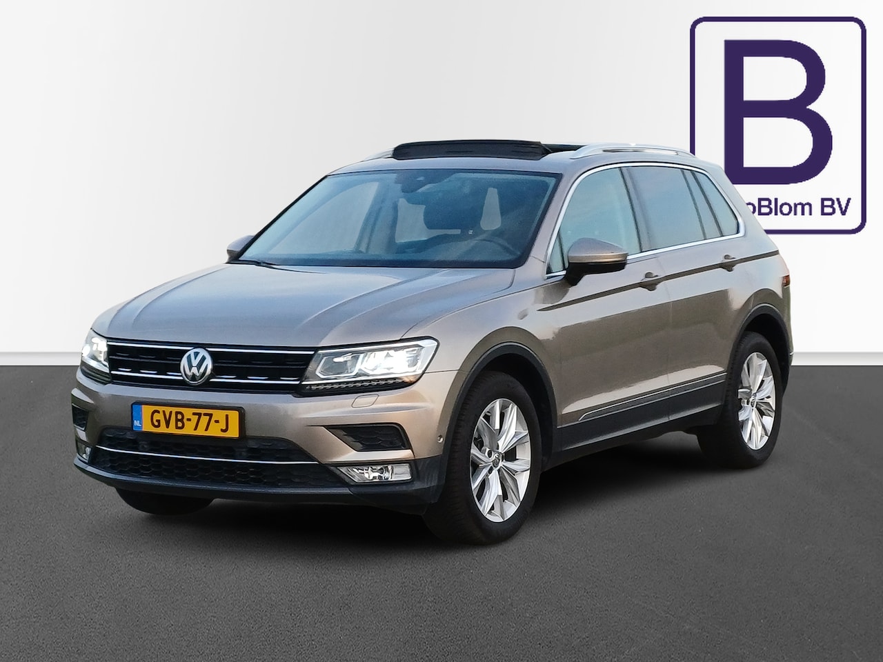 Volkswagen Tiguan - 1.4 TSI 4Motion Highline /Nieuwstaat !/Pano/Camera/Led/Navi/18 " /Ada Cruise/ - AutoWereld.nl