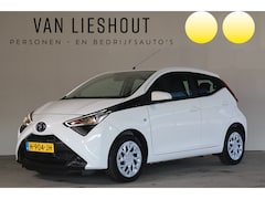 Toyota Aygo - 1.0 VVT-i x-play - NL- Auto Airco I Apple I Led D