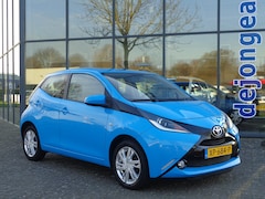 Toyota Aygo - 1.0 VVT-i x-sport Achteruitrijcamera Lichtmetalen velgen Airco Mistlampen NL Zeer zuinig!
