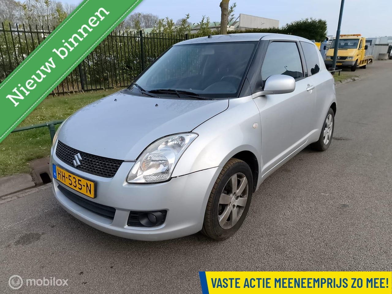 Suzuki Swift - 1.3 Exclusive airco SCHADE RECHTS ACHTER ! - AutoWereld.nl