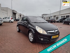 Opel Corsa - 1.4-16V Cosmo MOOIE AUTO BEL 0619590613 AIRCO APK 30-01-2027