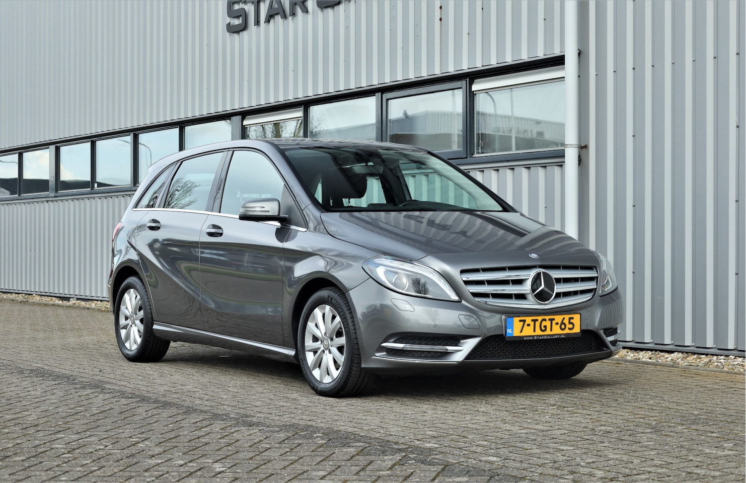 Mercedes-Benz B-klasse - B 180 Ambition Automaat 55472km - AutoWereld.nl