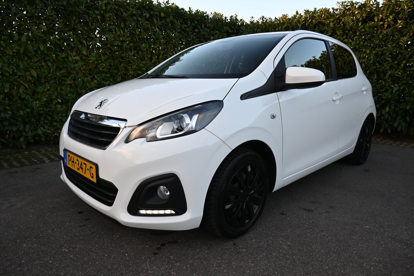 Peugeot 108 - 1.0 e-VTi Blue Lion. Origineel Nederlandse auto met NAP. - AutoWereld.nl