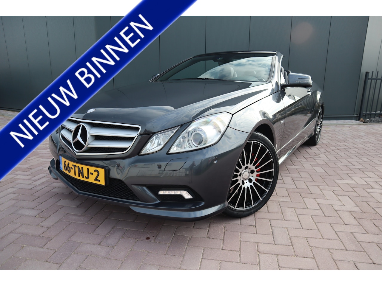 Mercedes-Benz E-klasse Cabrio - 200 CGI Avantgarde Amg Automaat Leder Navigatie Afneembare Trekhaak Etc. Etc. - AutoWereld.nl