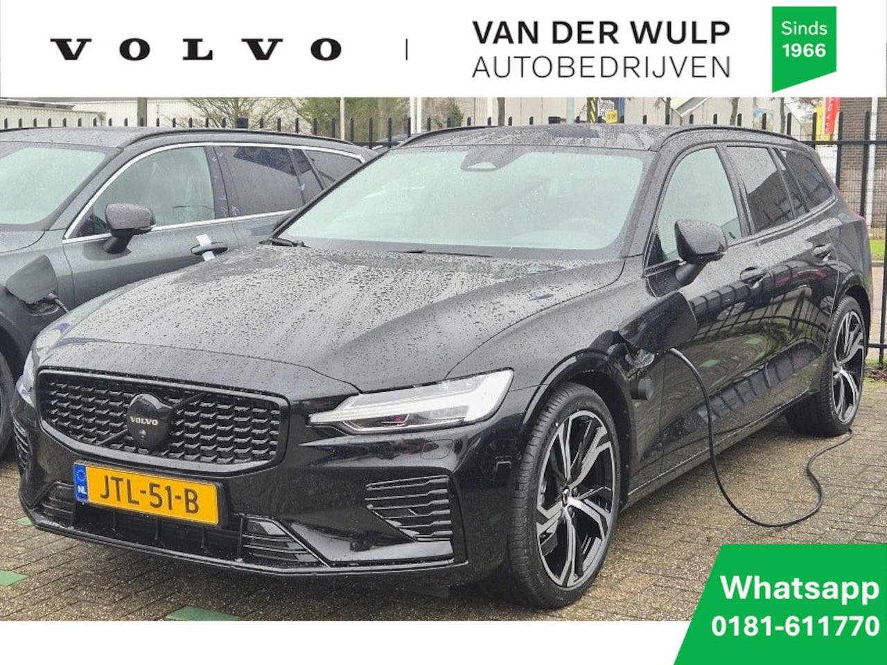 Volvo V60 - T8 455PK AWD Ultra Dark | BLIS | 360 | Harman Kardon | Schuifdak - AutoWereld.nl