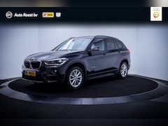 BMW X1 - sDrive20i High Executive 1e eig. FULL LED | CAMERA | LEDER | STOELVERW | KEYLESS | HEAD UP