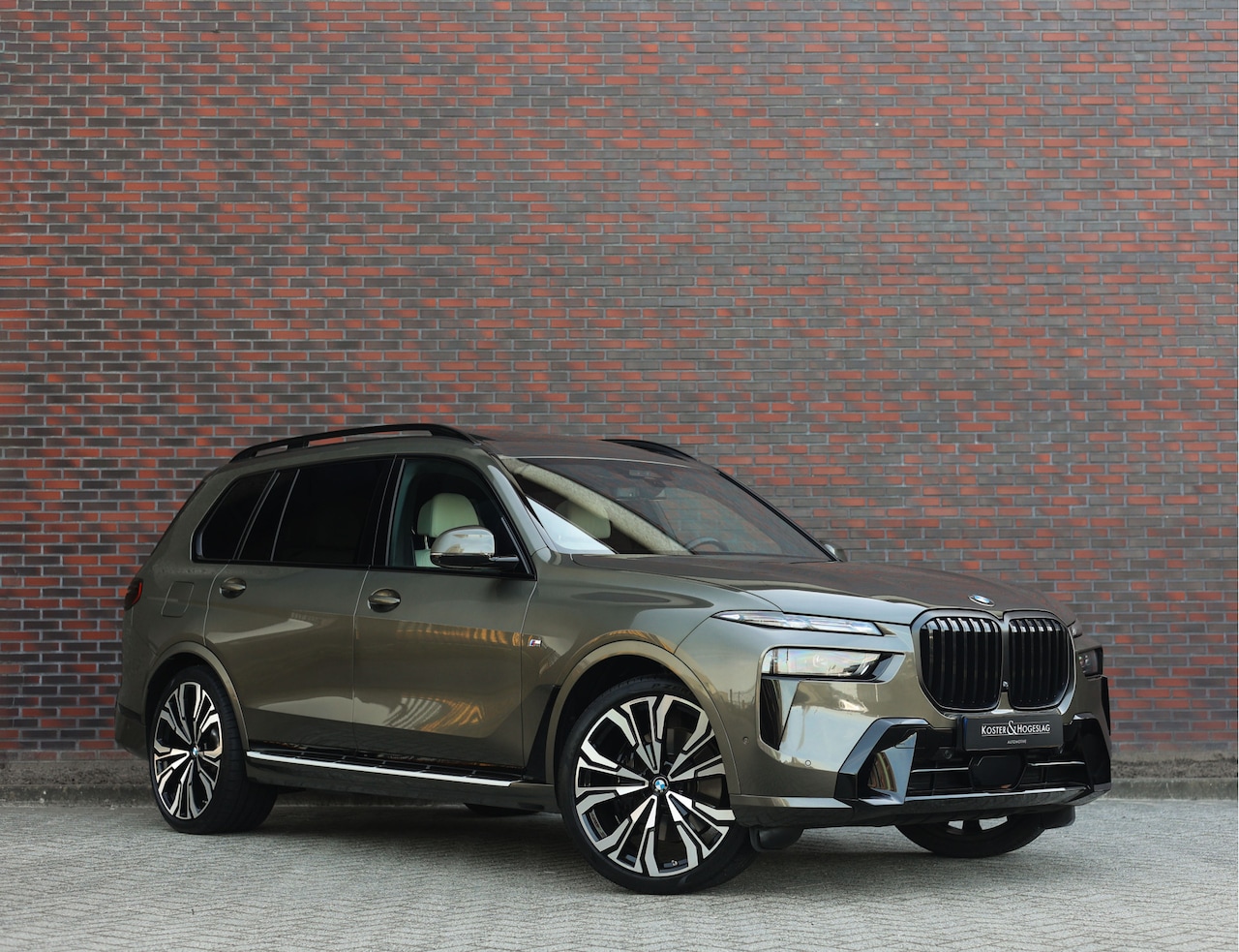 BMW X7 - 40i xDrive | Skylounge - Bowers & Wilkins - Trekhaak - AutoWereld.nl