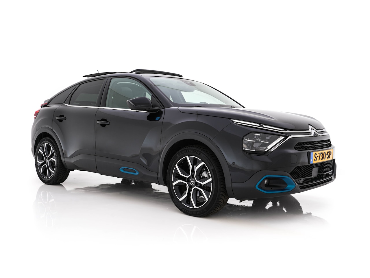 Citroën Ë-C4 - Feel 50 kWh [ 3-Fase ] (INCL-BTW) *PANO | HEAD-UP | LEATHER-FABRIC | FULL-LED | DIGI-COCKP - AutoWereld.nl