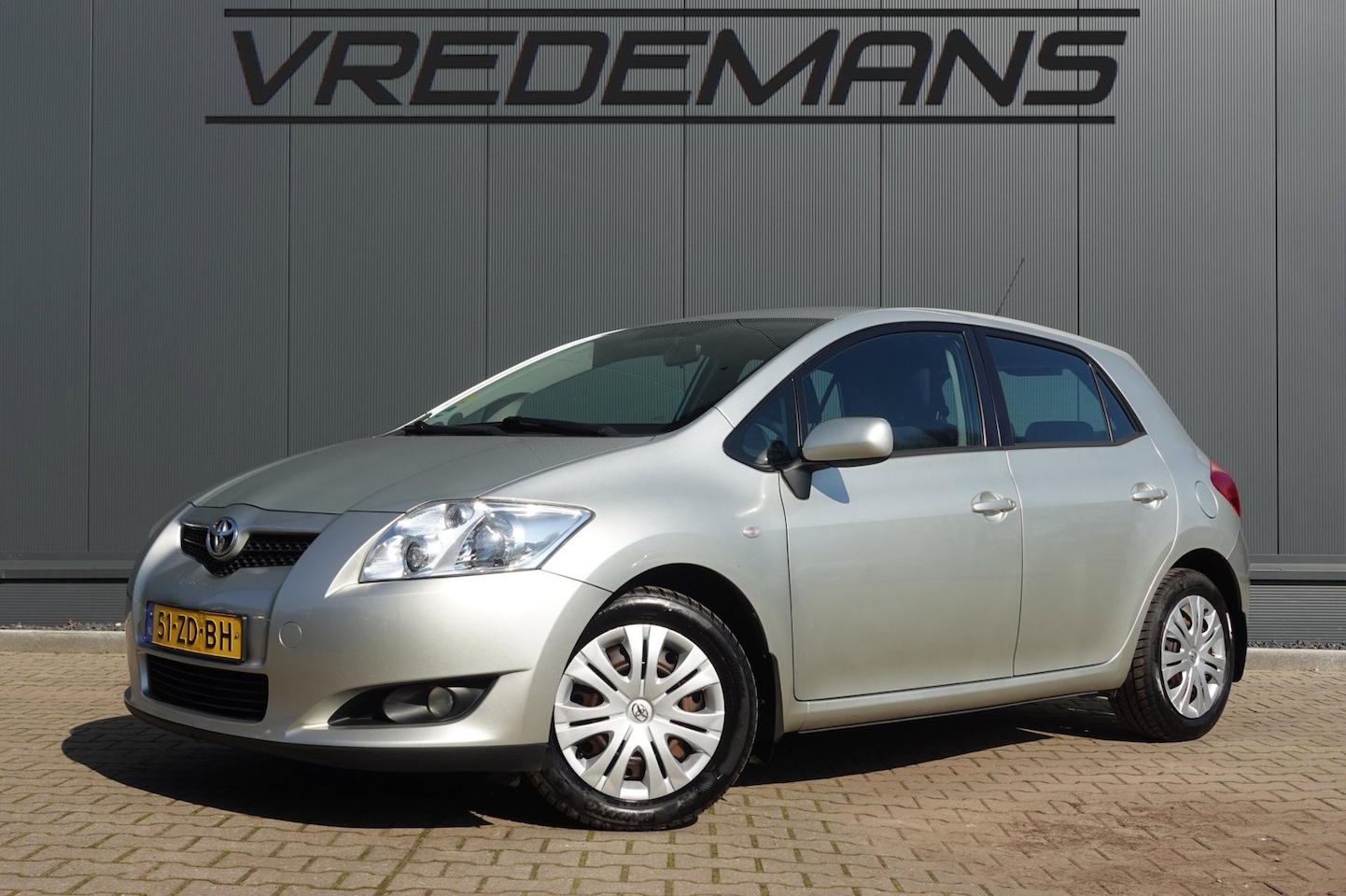 Toyota Auris - 1.6-16V Sol 1.6-16V Sol - AutoWereld.nl