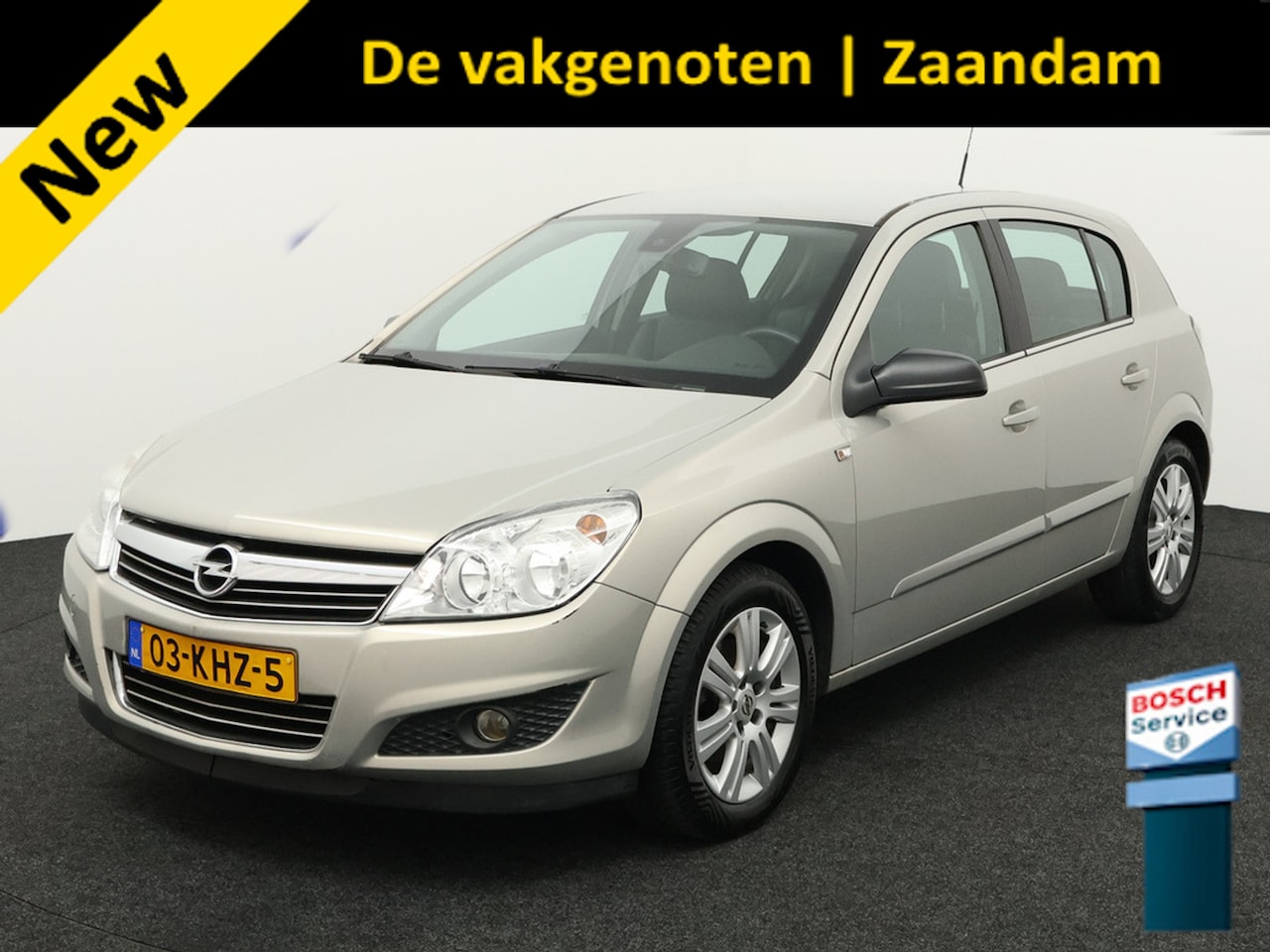 Opel Astra - 1.6 Cosmo airco, leer, navi, cruisec, multifunctstuur, Voorstoelen verwarmd, parkeersensor - AutoWereld.nl