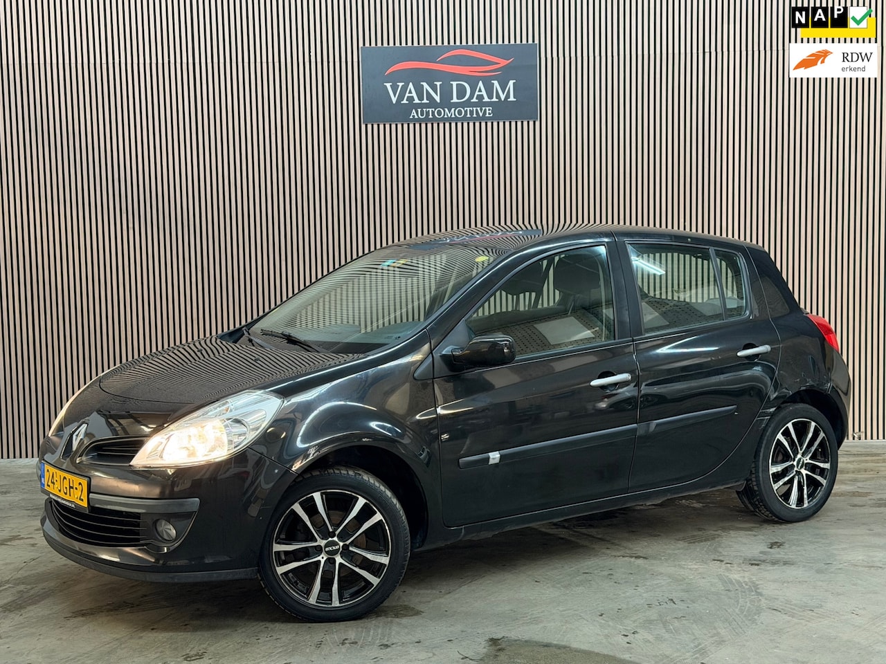 Renault Clio - 1.2-16V Collection 2009 NAP CRUISE AIRCO ELEK-RAMEN - AutoWereld.nl