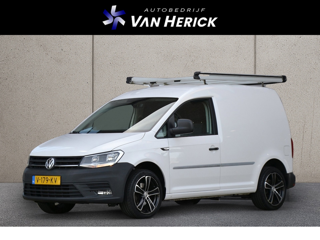 Volkswagen Caddy - 2.0 TDI L1H1 BMT Comfortline | Trekhaak | Carplay | Cruise Control - AutoWereld.nl