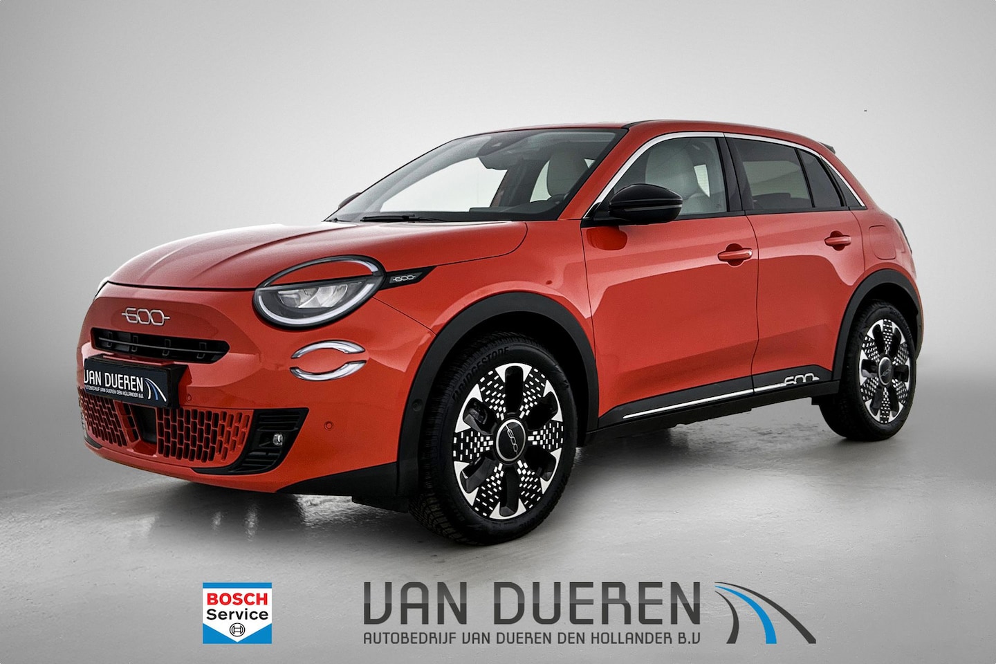 Fiat 600e - La Prima 54 kWh Leder, Massage, Carplay - AutoWereld.nl