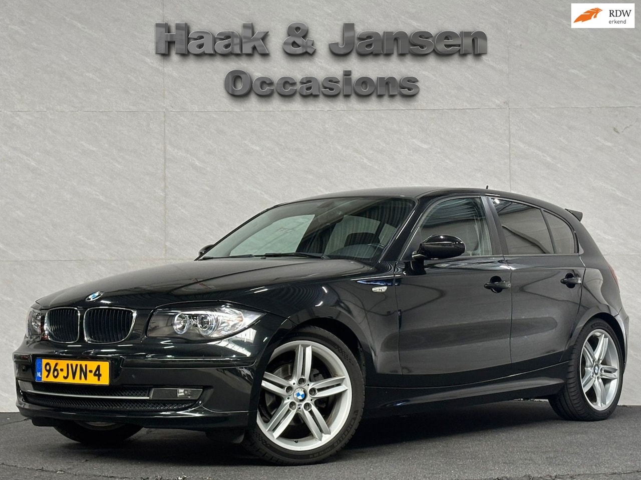 BMW 1-serie - 116i - Cruisecontrol - Airco - - AutoWereld.nl
