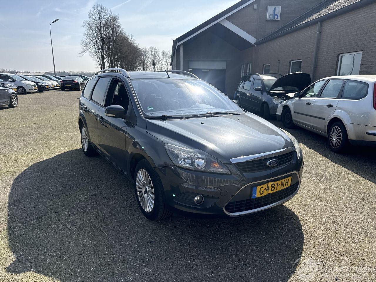 Ford Focus - 2.0 Titanium 2.0 Titanium - AutoWereld.nl