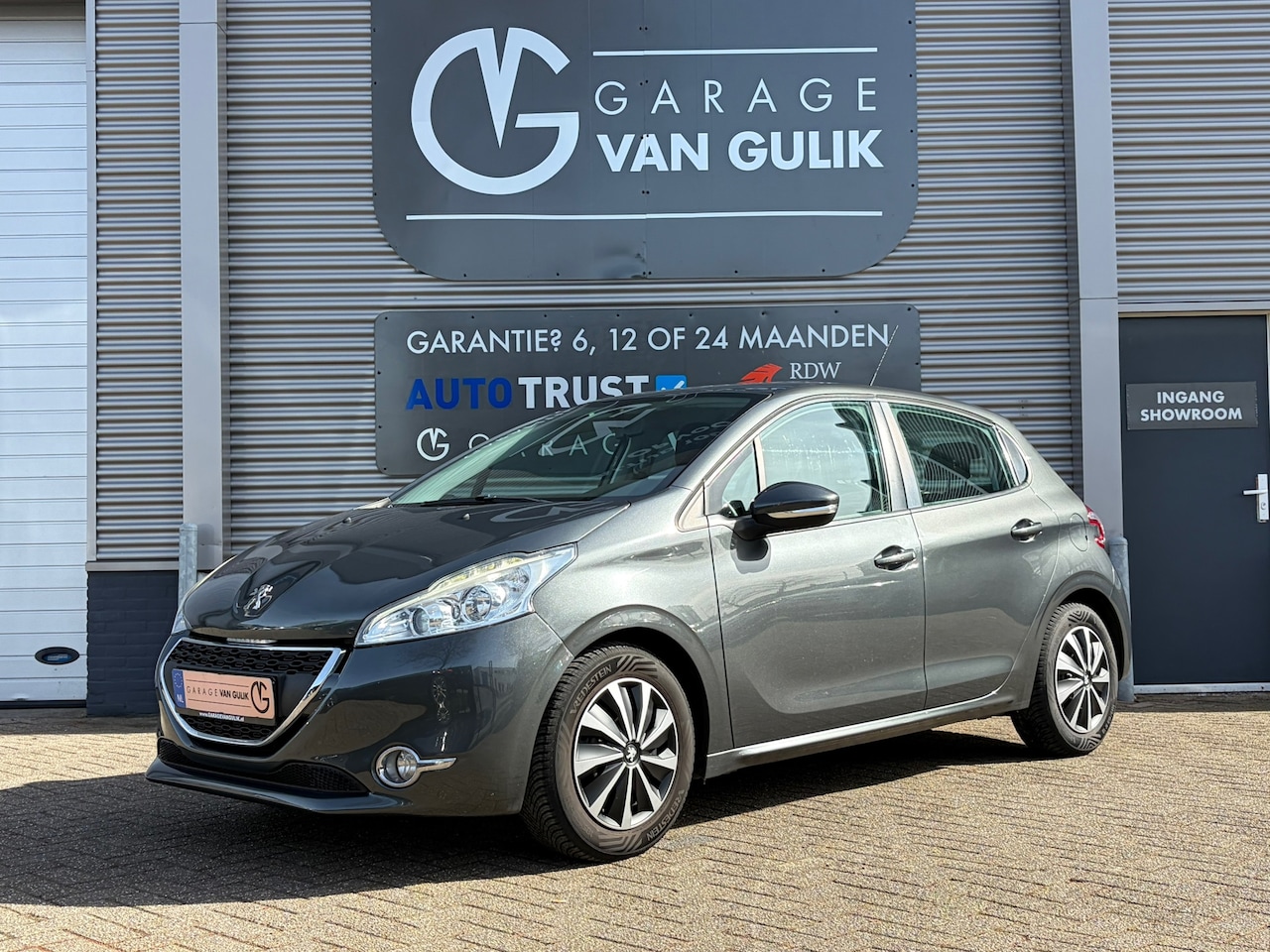 Peugeot 208 - 1.2 VTi Active 82PK Airco,Cruise,Isofix,ElektrRamen+Spiegels,Bluetooth,Usb,Multi-Stuur,Led - AutoWereld.nl