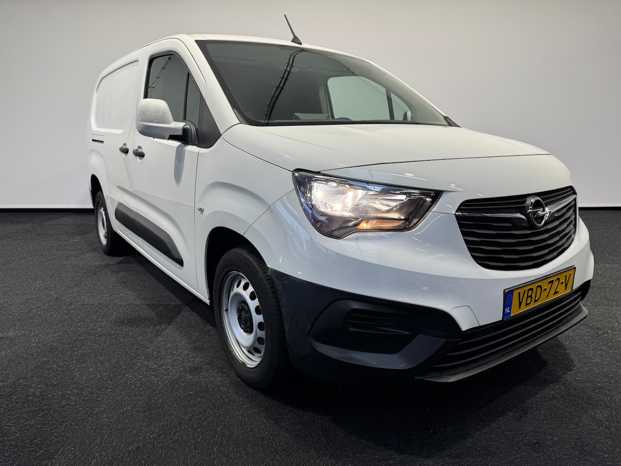 Opel Combo - Combo L2H1 1.6 Diesel 100pk Euro 6 - AutoWereld.nl