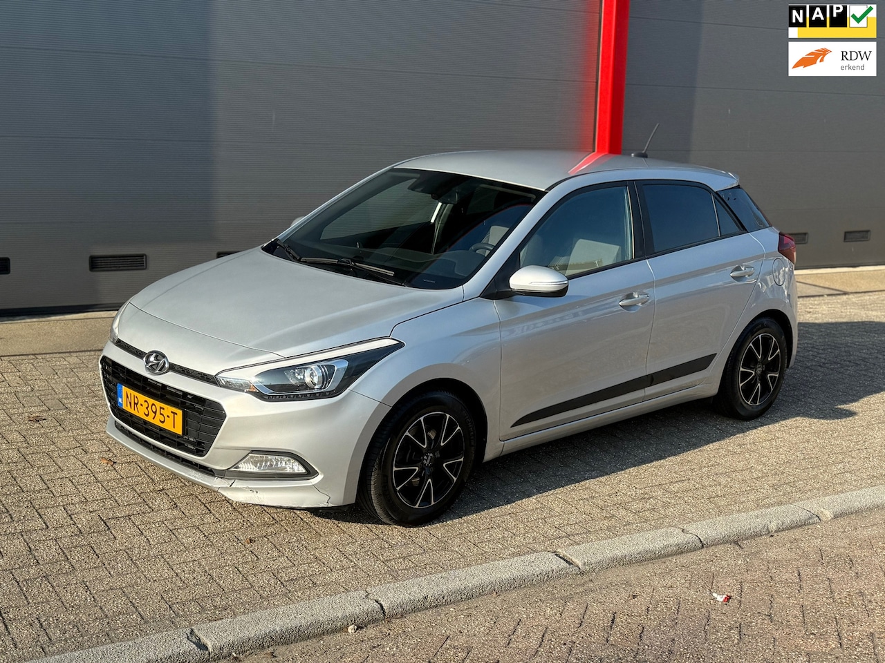 Hyundai i20 - 1.0 T-GDI Go! CAMERA | VOLL OPTIONS - AutoWereld.nl