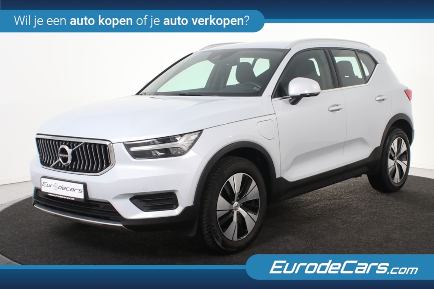 Volvo XC40 - 1.5 T4 Recharge Inscription *1ste Eigenaar*Navigatie*Standkachel*Parkassist* - AutoWereld.nl