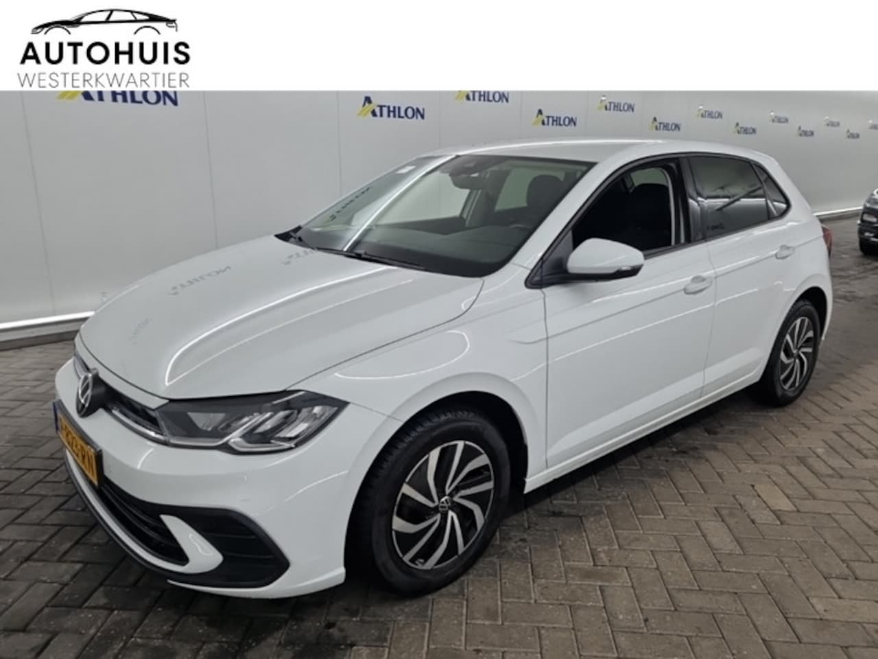 Volkswagen Polo - 1.0 TSI 95pk H5 Life Business Climate control Stoelverwarming Navigatie - AutoWereld.nl