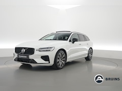 Volvo V60 - 2.0 T6 Plug-in hybrid AWD Plus Dark | Pano-dak | Head-up | 360 camera | Adap. Cruise | H&K