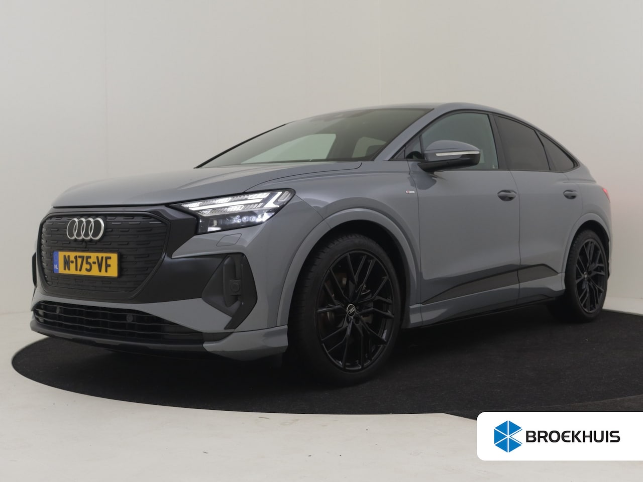 Audi Q4 Sportback e-tron - 40 S edition 77 kWh 204pk | SOH 96% l Head up display | Camera achter | Sons Audio | Navig - AutoWereld.nl