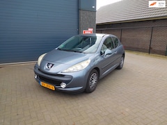 Peugeot 207 - 1.4 VTi Look