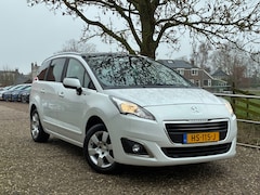 Peugeot 5008 - 1.2 PureTech Style 7p. | Camera + Cruise + Clima + Navi Nu € 5.750,