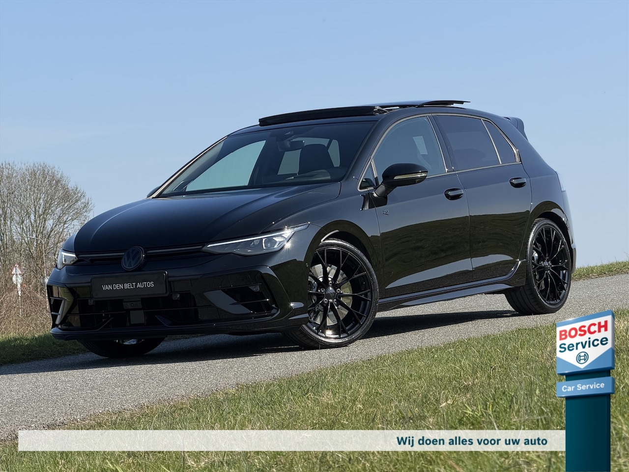 Volkswagen Golf - 8.5 2.0 TSI R 333PK 4Motion Performance / Full Option / Black line / Pano / Akrapovic / He - AutoWereld.nl