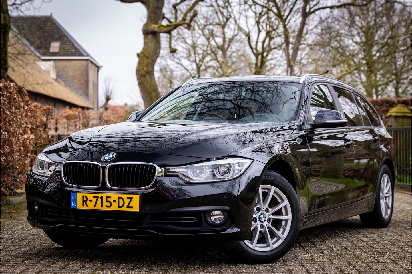 BMW 3-serie Touring - 318i Camera LED Stoelverwarming - AutoWereld.nl