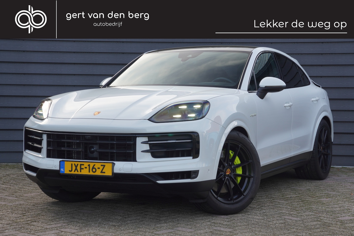 Porsche Cayenne Coupé - 3.0 E-Hybrid Black Edition - PANODAK - TREKHAAK - LUCHTVERING - BOSE - - AutoWereld.nl