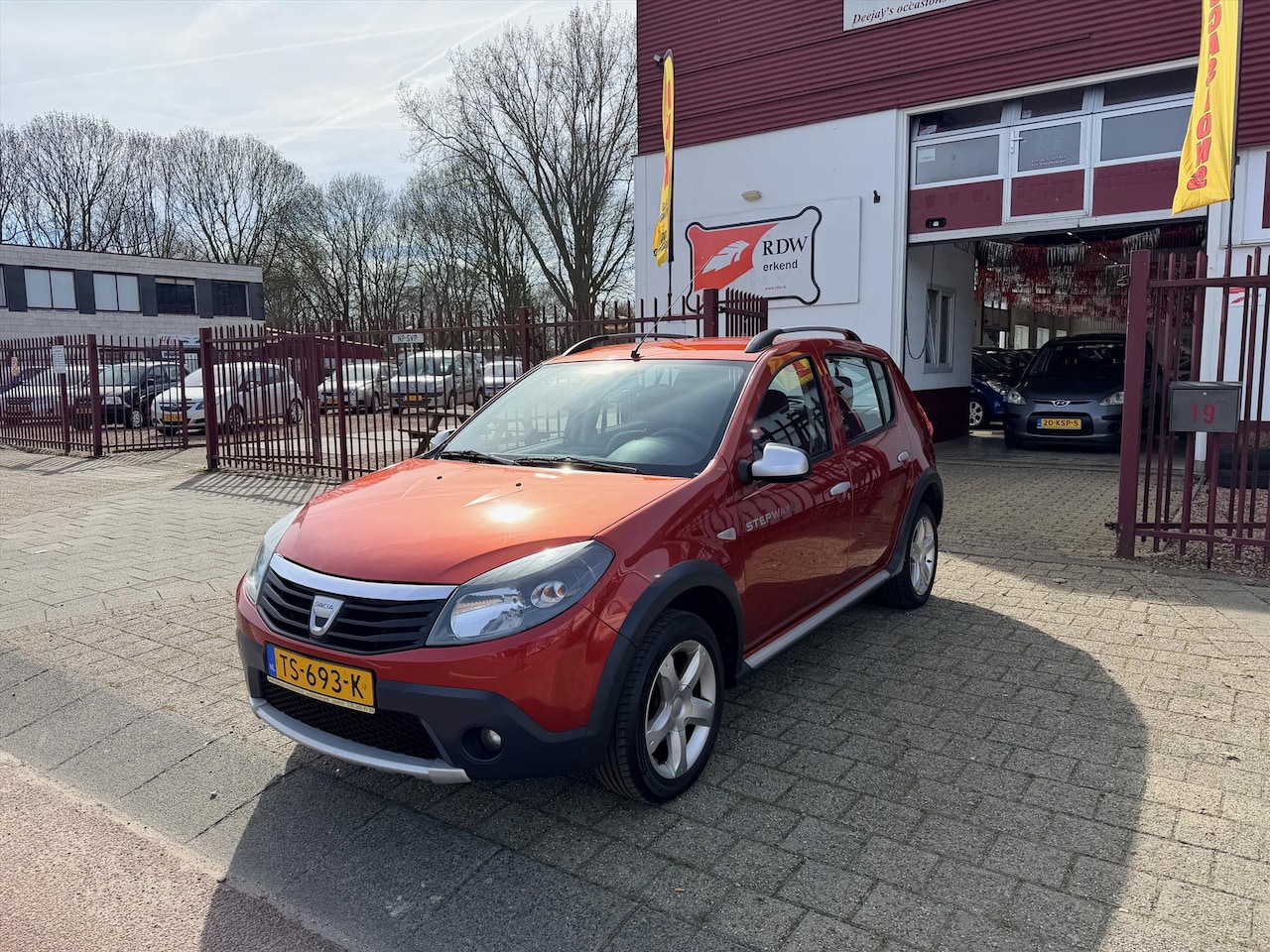 Dacia Sandero Stepway - 1.6 MPI 85pk - AutoWereld.nl
