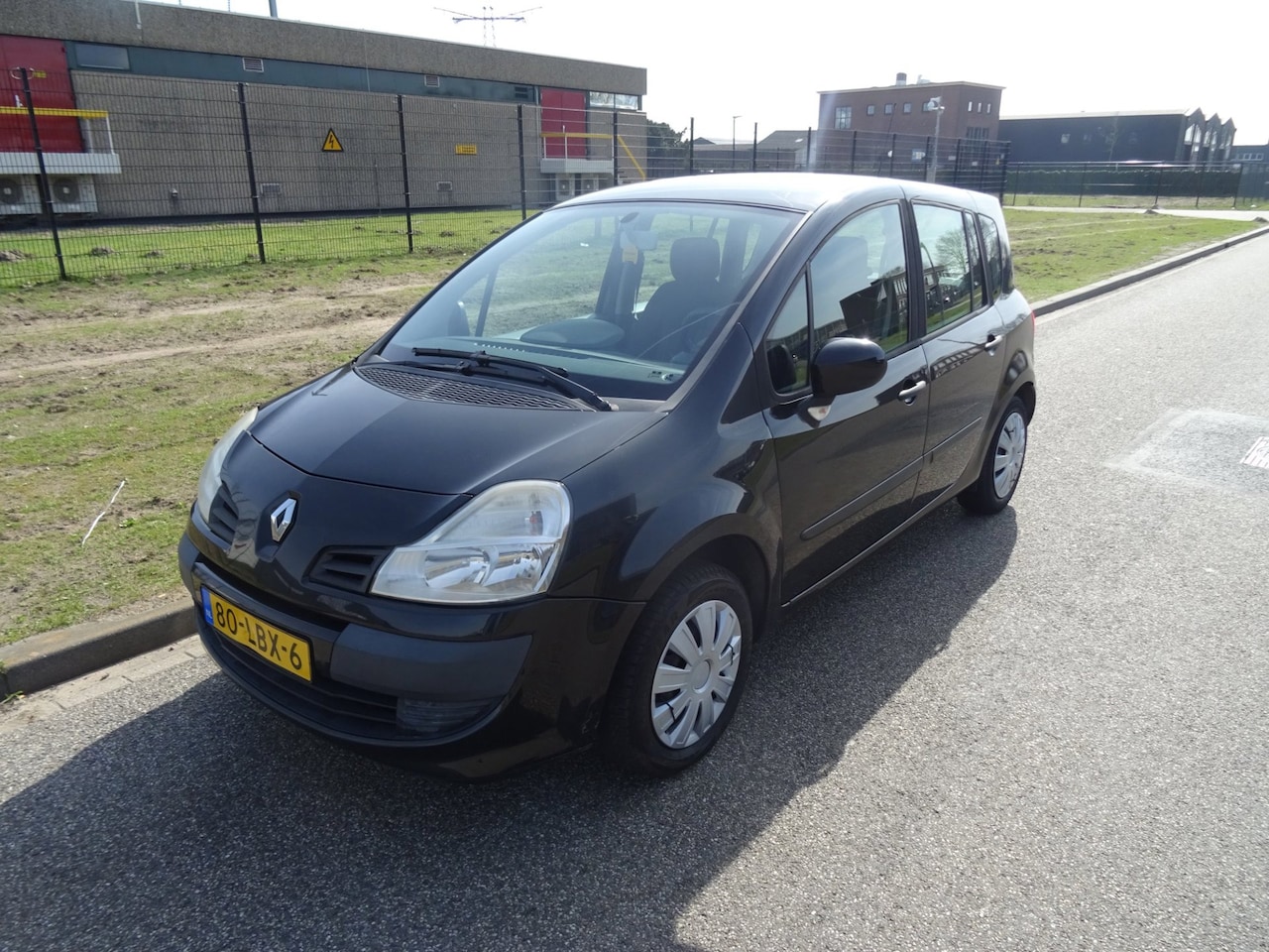 Renault Grand Modus - 1.2-16V Authentique 1.2-16V Authentique - AutoWereld.nl