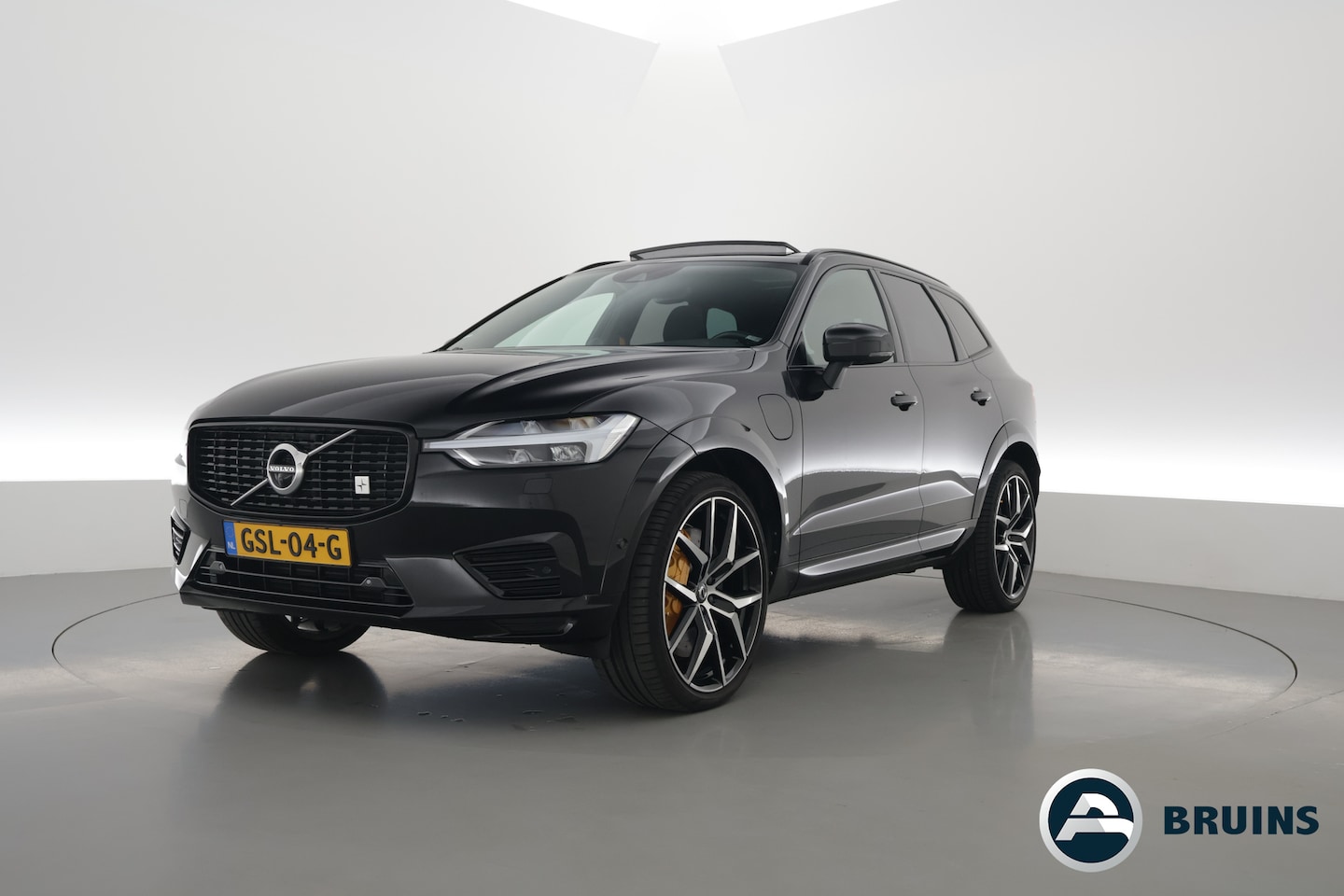 Volvo XC60 - 2.0 T8 AWD Polestar Engineered | Öhlins | Bowers & Wilkins | 22 inch | Trekhaak | - AutoWereld.nl