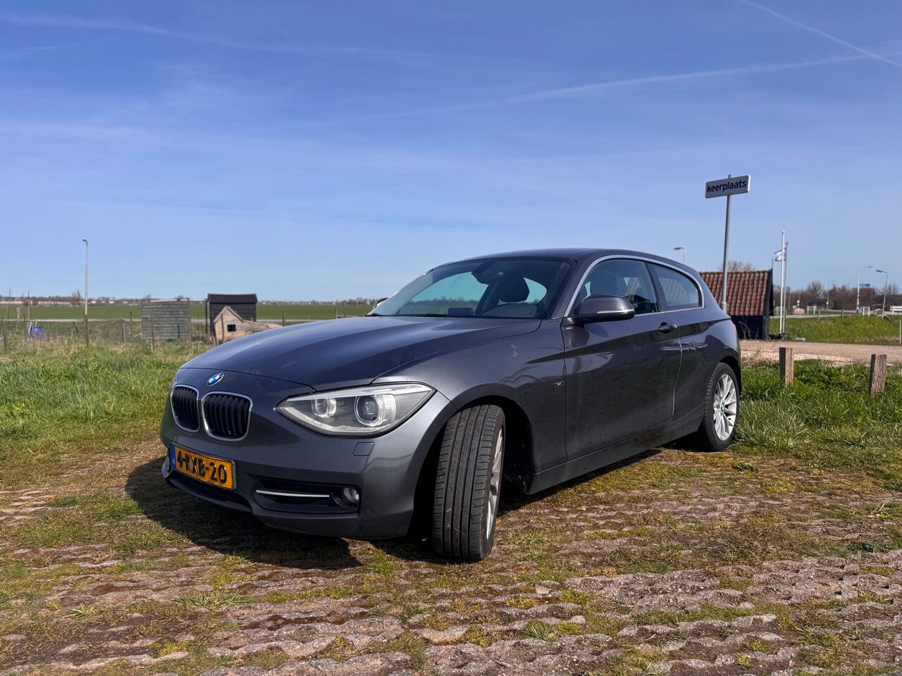 BMW 1-serie - 114i benzine * Xenon* 210PK* Onderhoudsboekjes*nieuwe apk* - AutoWereld.nl