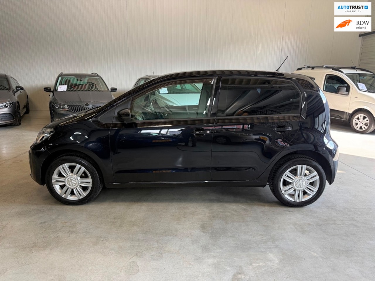 Volkswagen Up! - 1.0 BMT high up! 1.0 BMT high up! - AutoWereld.nl